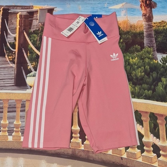 Adidas Originals High Waist Bike Shorts XS NWT - Picture 2 of 9